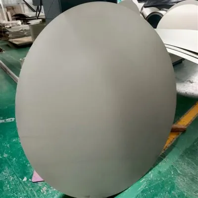 طبق دائري من التيتانيوم للقطع بنفث الماء